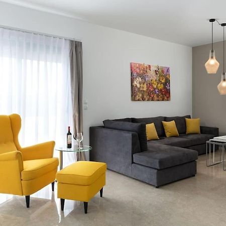 Luxurious And Modern House Near Town And Beach Azgúru Kültér fotó