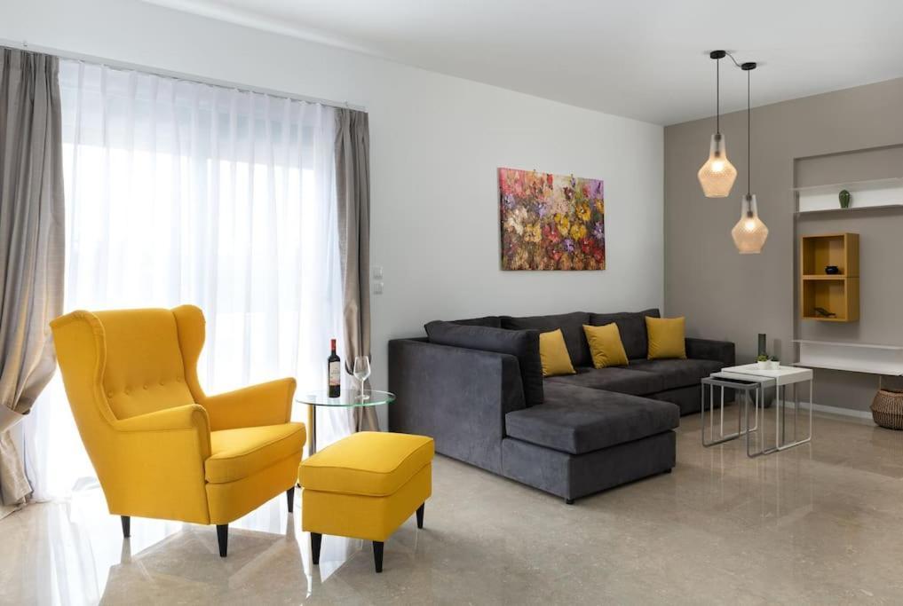 Luxurious And Modern House Near Town And Beach Azgúru Kültér fotó